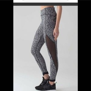 Lululemon leggings size 8